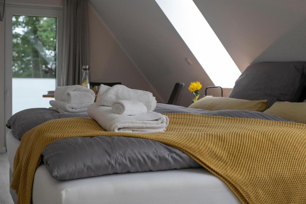 Plauderei Cafe Und Hotel Bad Zwischenahn Ngoại thất bức ảnh